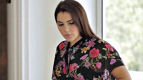 VIP4K. Gorgeous wifes sex dream is to have a deep inside her