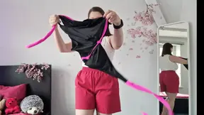 Your sexy girlfriend is getting ready for the beach just for you  JOI + countdown