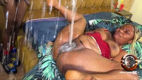 my squirting neighbors wife loves swallowing my cum