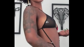 &gt_ Smokin-Hot.Redbone.Slut &gt_