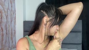 Sniff My Sweaty Pits
