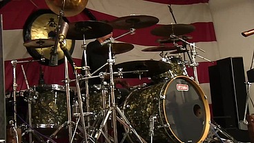 Brylee Remington got so turned on watching her step bruther Bradley playing the drums that...