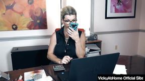 sexy blonde secretary vicky vette sends nudes photos to her boss!