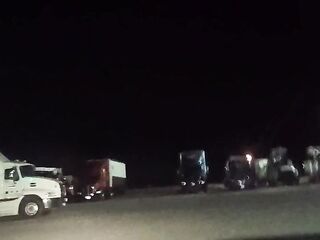 BOUT SCREW THIS DOXY AT THA TRUCK STOP!!!!