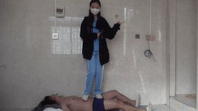 Jiajia Goddess stomps on the teacher, stomps on the cock!