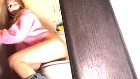 She is so NASTY!! peeking mp4 HD