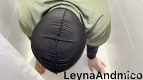 Face Sitting for My Submissive Before Pissing in His Mouth