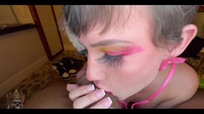 Ahanu Reed Gives the Grinch a Sloppy Blowjob