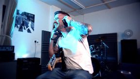 Destino: Playing With The Band