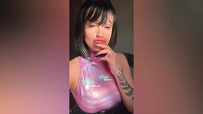 MAXI LIPZ -maxitease- Why I&#039;m banned on tiktok!