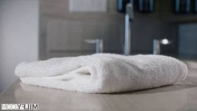 Milfy Legendary MILF Reagan Foxx s very First BBC Blowjob Porn