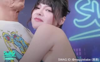 Cute Teen (18+)'s Swag Live Lap Dance Delight