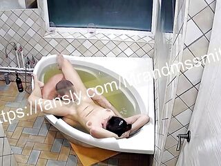 я получаю удовольствие, когда мне лижут киску