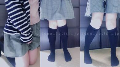 【着衣おもらし】せっかくペットシート買ったのに周り汚しちゃってごめんなさい… おしっこ おしがま おもらし 無修正 素人