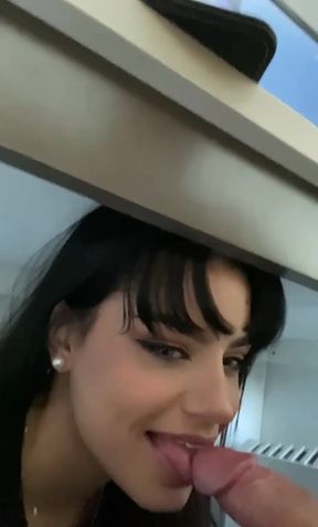 Horny babe Alessandra Jane gets a sloppy blowjob from Carmen De Luz and Caitlin
