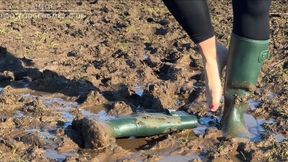 Amelie goes for a morning walk in her wellies and keeps nearly losing her boot