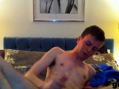 Homo dude with beefy penis sprays a load on his boyfriend