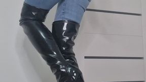 Unleashed in My Friend’s Bedroom – Loud & Sneaky Farts in Leather Boots.