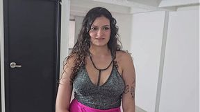 Hot real estate agent seduces client for deal - NEEKOWOX