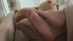 waking up with dirty feet