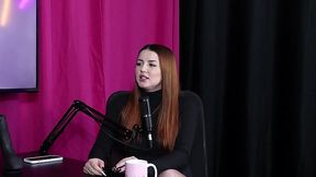 Safada gosta de gravar mais m&eacute_nage, e fez sua primeira DP, apesar do medo, foi gostoso, e o fetiche... - Malu Paz (SHEER/RED)