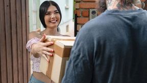 An awesome missionary pose fuck with a long-legged brunette Luna Bunny