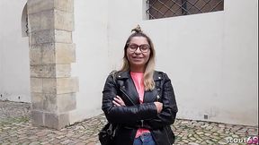 GERMAN SCOUT - CURVY GIRL KATTIE HILL PICKUP AND FUCK AT STREET CASTING