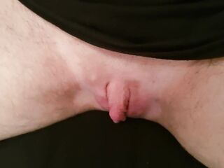 FTM Wanking my little penis untill i cum