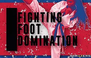 Fighting foot domination, Ricky Spanish, Kira Noir