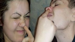 Let's play with our noses WMV