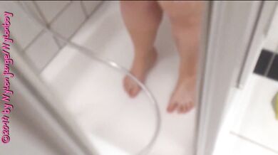 Shower in Hotel ** Voyeur FUN **
