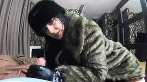 Milfycalla- Deep Blow-job and Cum Play While Wearing a Hot Green Fur-coat, Leather Gloves and Long Boots 213