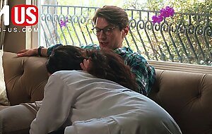 Hot Doctor Harley Haze Fucks Her Patient