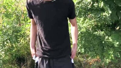 BigStr - He Walks Around To Find Someone He Can Pay To Suck His Dick And Let Him Cum All Over Him