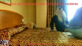 Travesti nalgona y muy putota patytravesti le maman el culo mientras ella mama