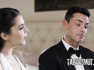 Groomsman Butt Screws His Italian Bride On Weddings Day