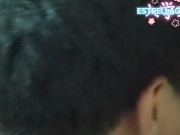 SE HUMEDECE AL VER PORNO Y FUMAR MARIHUANA LE CHUPO TODA LA POLLA