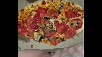 PIZZA FEMALE MASTURBATION -CUM ON FOOD-KINKY FETISH ARAB PORN-TEEN PUSSY-SAUDI-ARABIAN SNOWWHITE-BEST AMATEUR IN LOS ANGELES-WANTS BBC-UNITED STATES OF AMERICA 2025