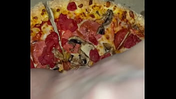 PIZZA FEMALE MASTURBATION -CUM ON FOOD-KINKY FETISH ARAB PORN-TEEN PUSSY-SAUDI-ARABIAN SNOWWHITE-BEST AMATEUR IN LOS ANGELES-WANTS BBC-UNITED STATES OF AMERICA 2025