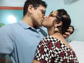 Tamil Office Lady Manager Fucked and Bolwjob Romantic Hot Video with Boss in beautiful saree