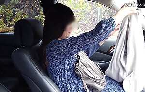 Individual photography, in-car bj and fuck] call a naughty housewife during work and have car sex