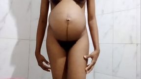 Pregnant Step mom wants to test her limits while bathing