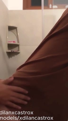 Cruising Fucking Twink Asshole in the Pool Bath
