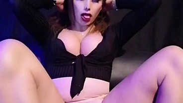 TE GUSTAN LOS PENES LLENOS DE SEMEN PUES VE COMO ME MASTURBE