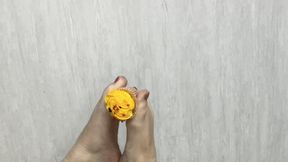 Happy birthday to you! Sexy flat feet with delicious cupcakes.