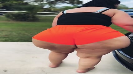 Milf Pawg