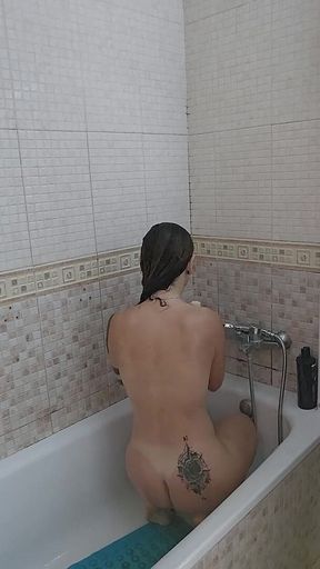 Shower Masturbation to Squirting After Run