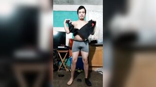 Jesus en boxer jalandose el pene avienta semen #19