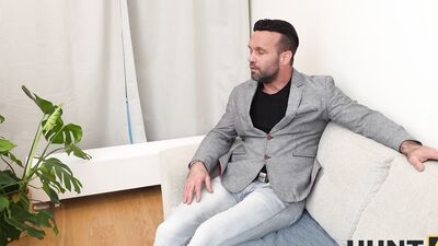 HUNT4K. Cheating in a stranger's house