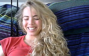 Barefoot JOI with Blonde Cam Girl